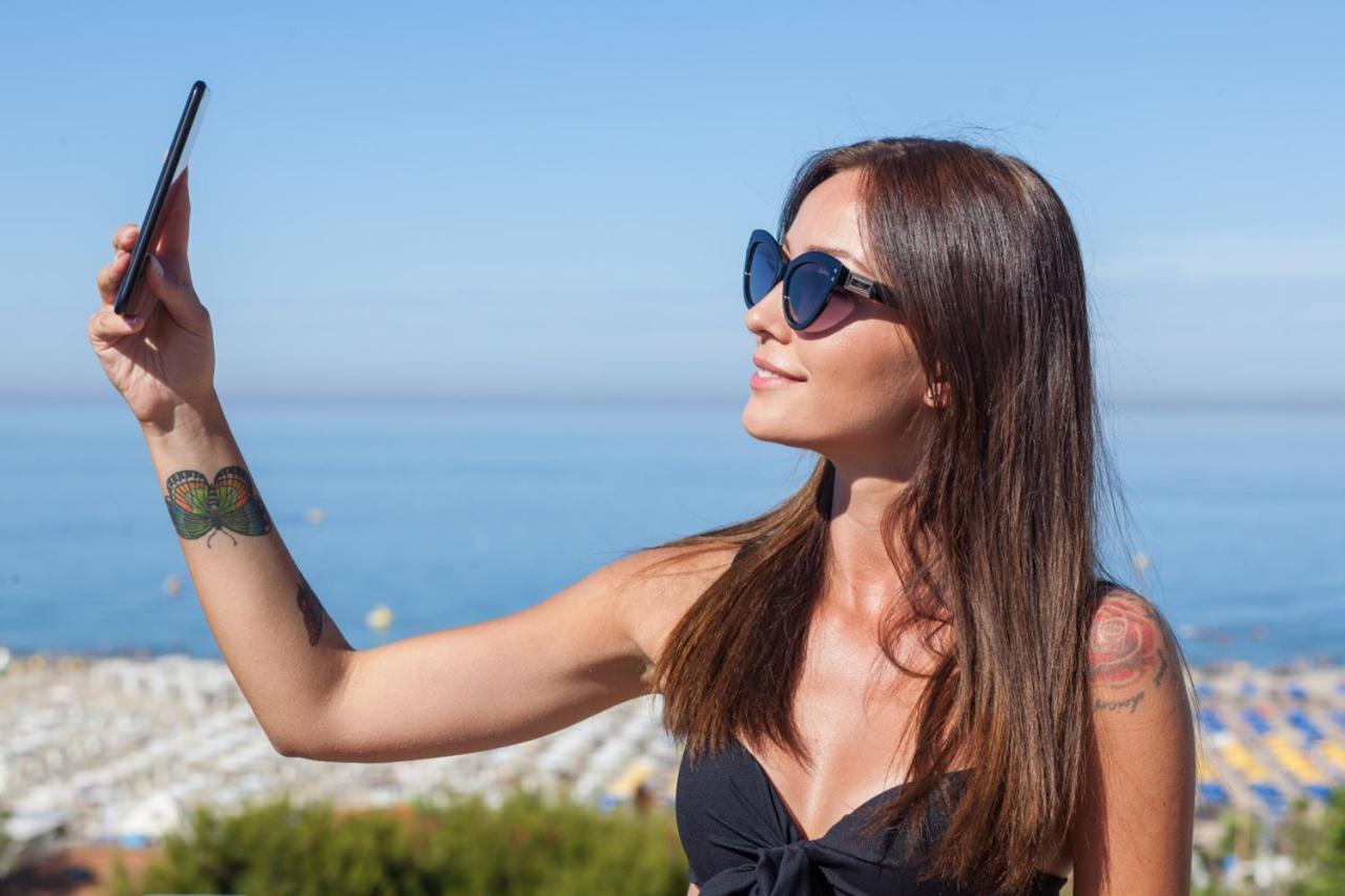Hotel Gioia Rimini Kültér fotó