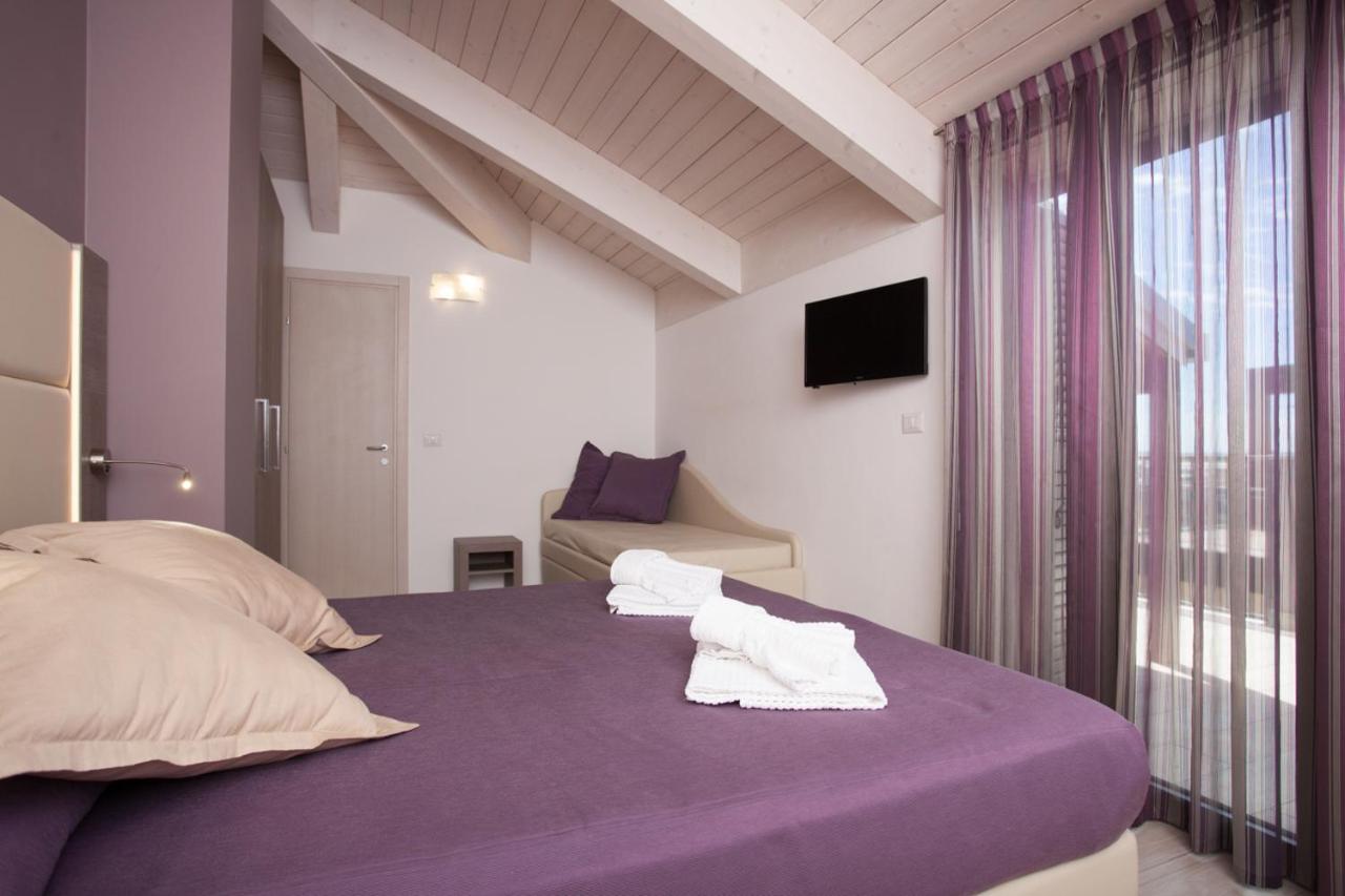 Hotel Gioia Rimini Kültér fotó
