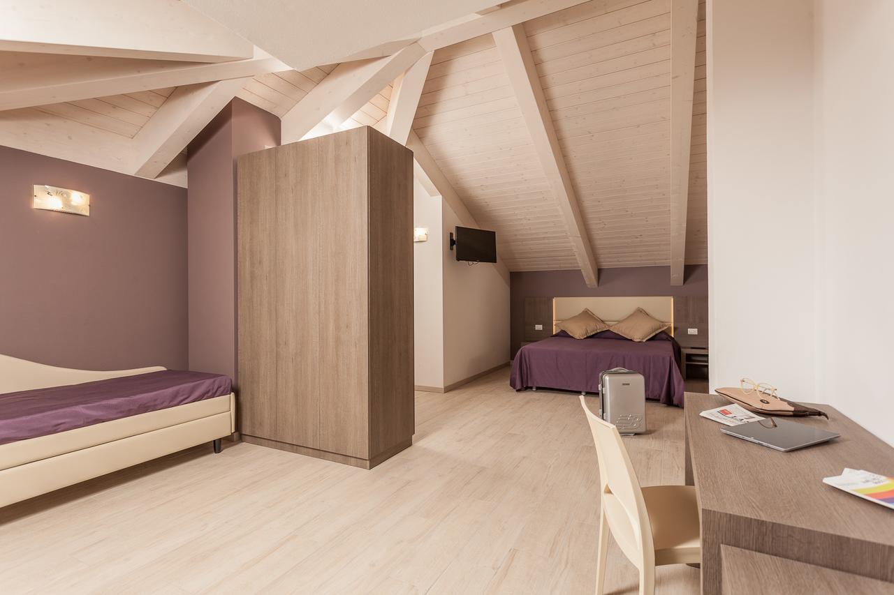 Hotel Gioia Rimini Kültér fotó