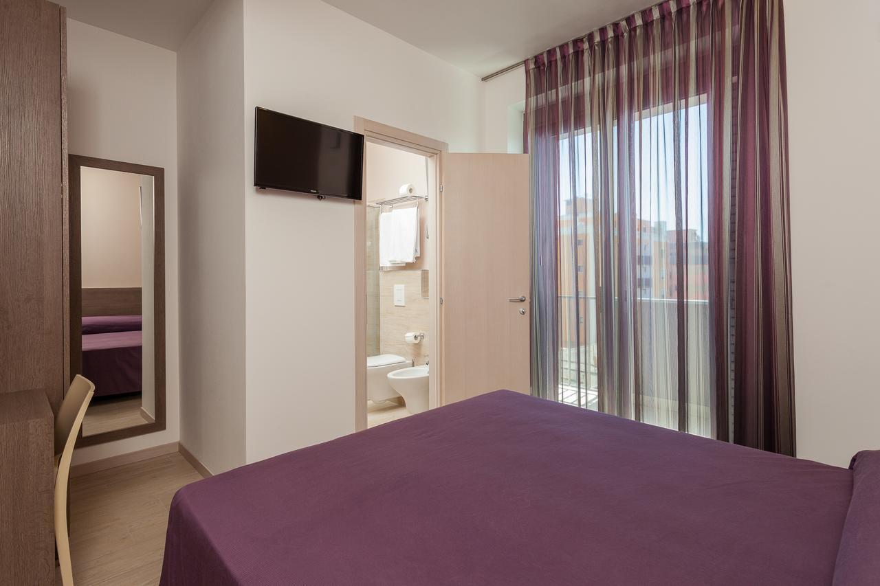 Hotel Gioia Rimini Kültér fotó